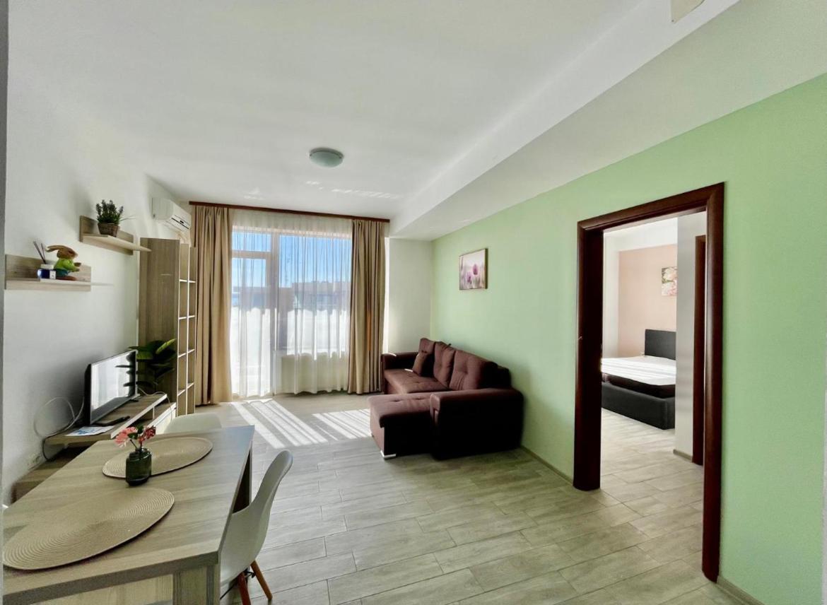 Catalina Summerland Apartaments Mamaia Nord ภายนอก รูปภาพ