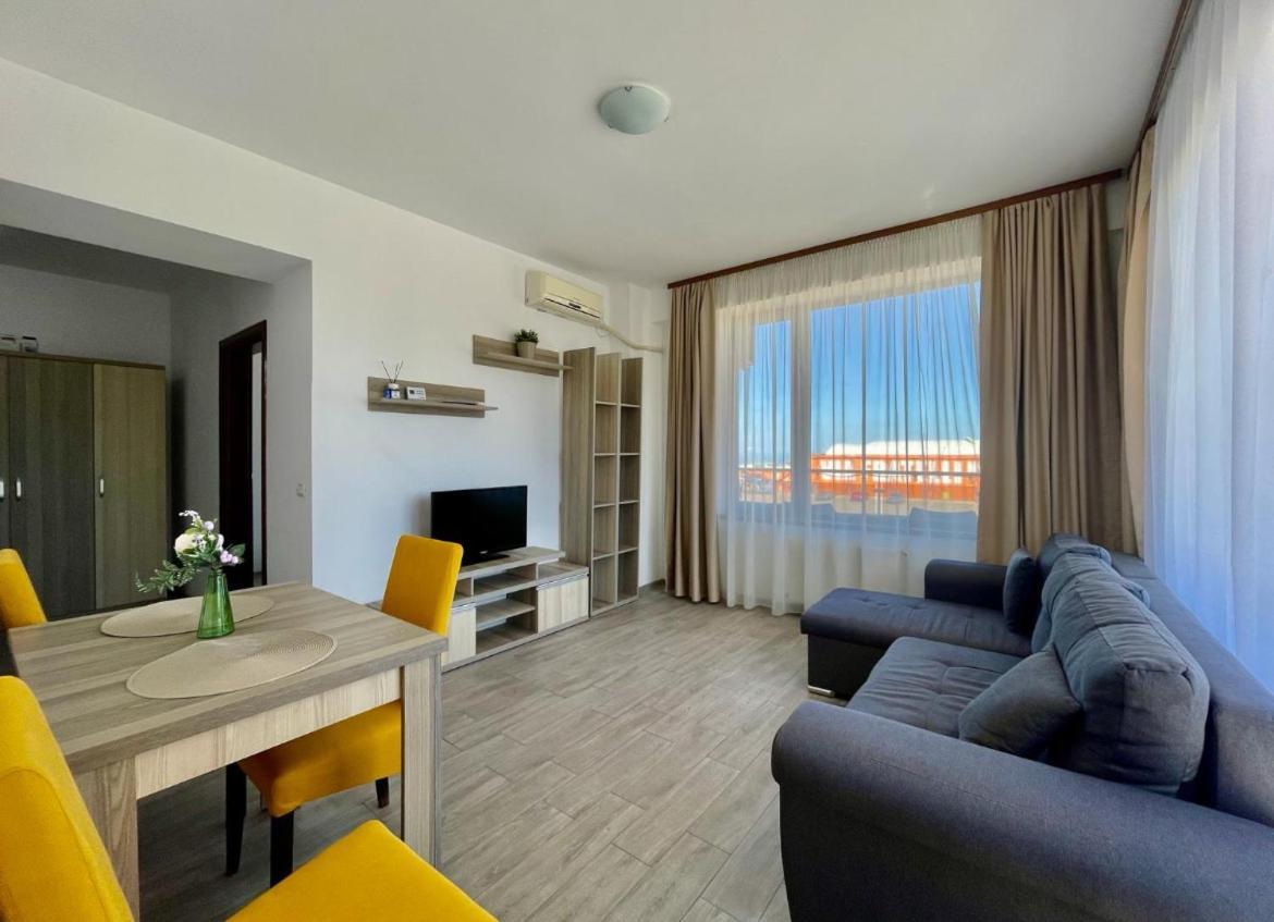 Catalina Summerland Apartaments Mamaia Nord ภายนอก รูปภาพ